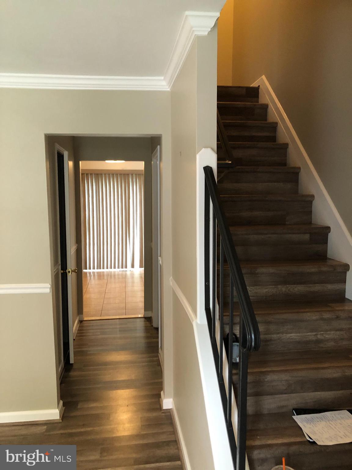 320 Laburnum Road Edgewood, MD 21040 - Photo 4 of 33 View as you enter your new home