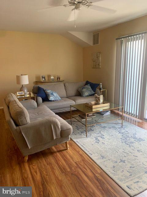 2012 Raven's Row Marlton, NJ 08053 - Photo 8 of 24