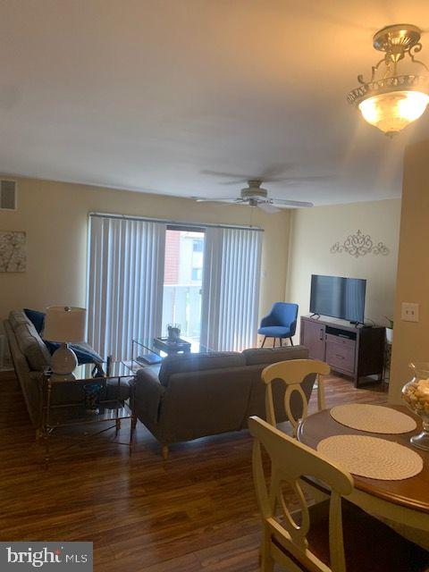 2012 Raven's Row Marlton, NJ 08053 - Photo 9 of 24
