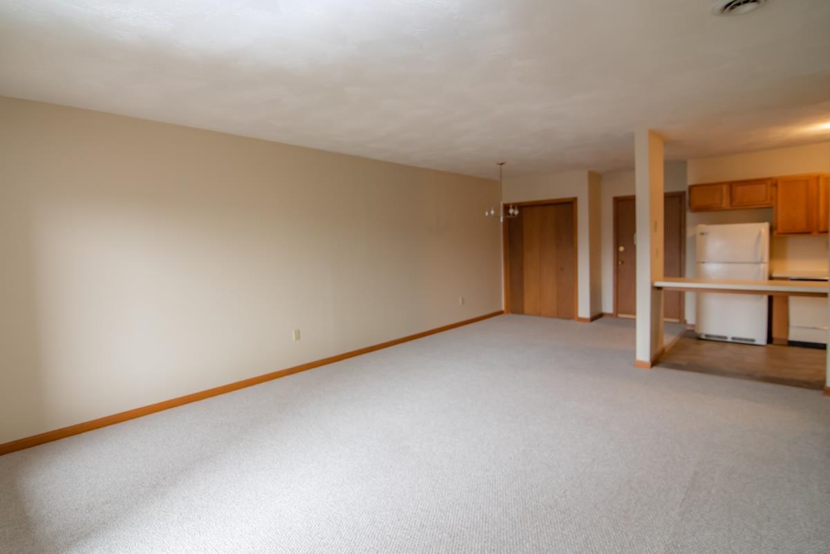 5 Tsienneto Road, Unit 176 Derry, NH 03038 - Photo 12 of 21