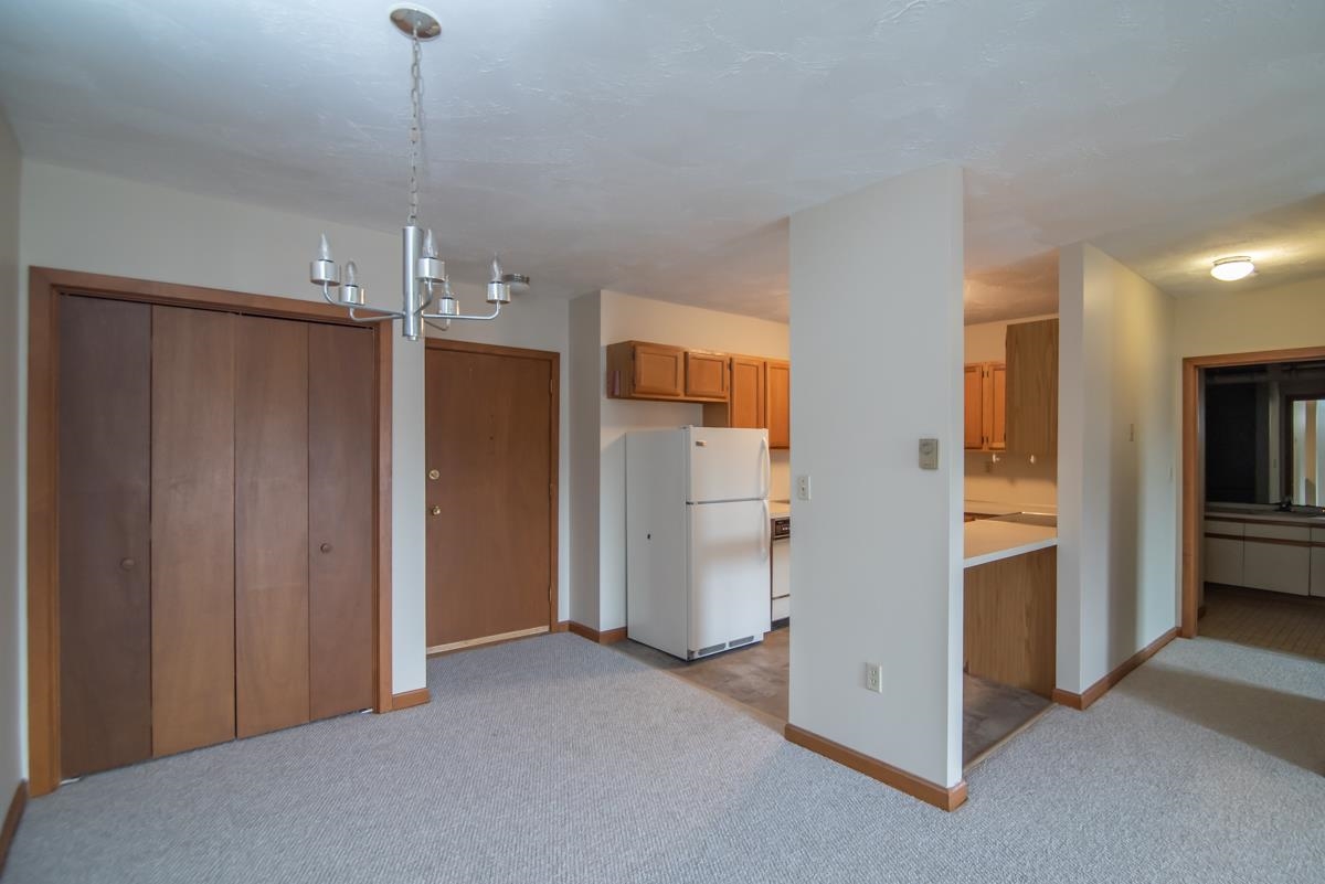 5 Tsienneto Road, Unit 176 Derry, NH 03038 - Photo 14 of 21