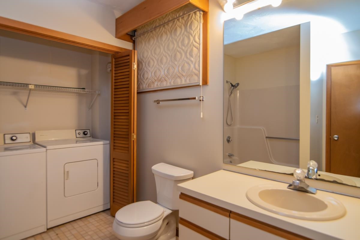 5 Tsienneto Road, Unit 176 Derry, NH 03038 - Photo 17 of 21