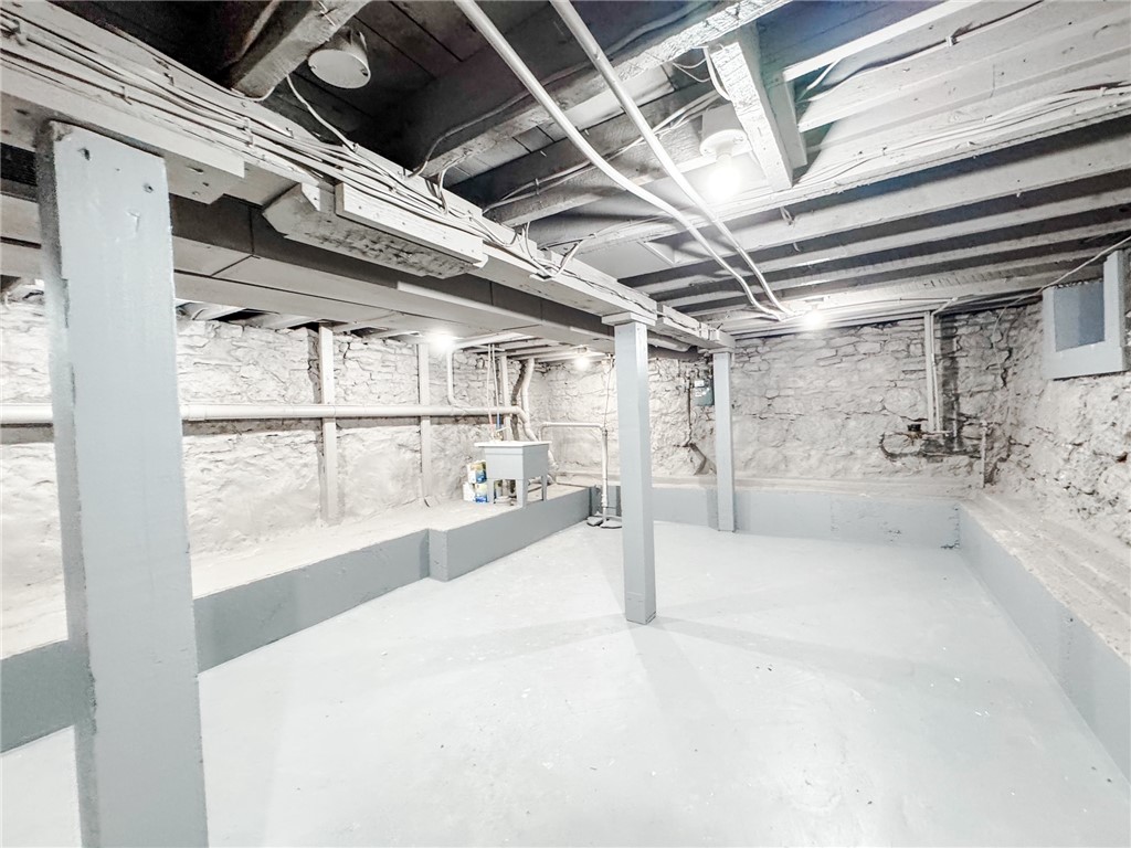 45 Pearl Street Rochester, NY 14607 - Photo 11 of 12