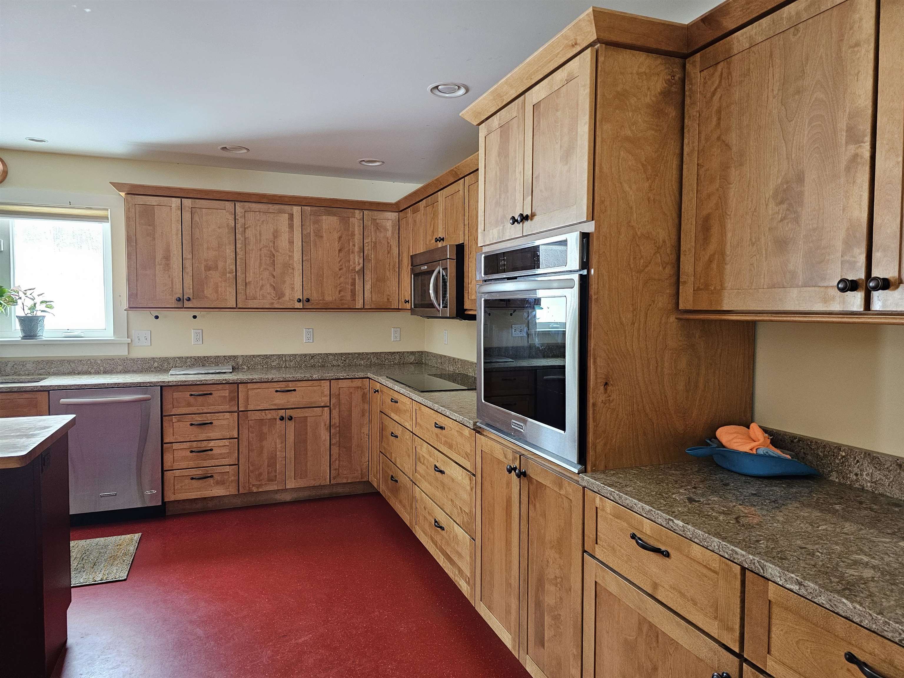 647 Covered Bridge Road, Unit 7 Monkton, VT 05473 - Photo 16 of 38