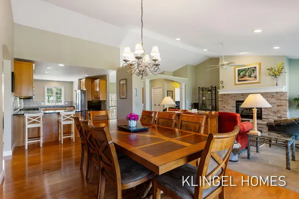 $1,500,000 | 15400 148th Avenue, Spring Lake, MI 49456