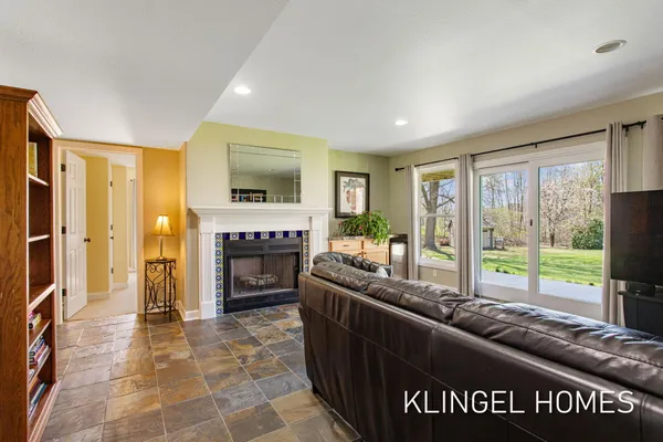 $1,500,000 | 15400 148th Avenue, Spring Lake, MI 49456
