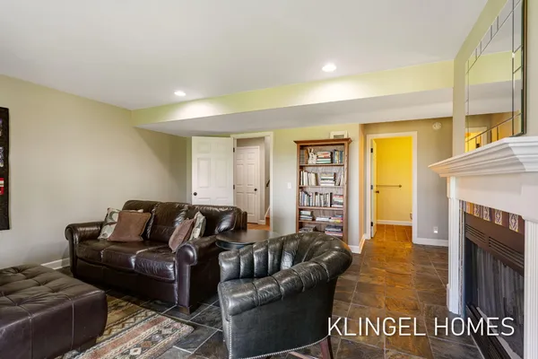$1,500,000 | 15400 148th Avenue, Spring Lake, MI 49456