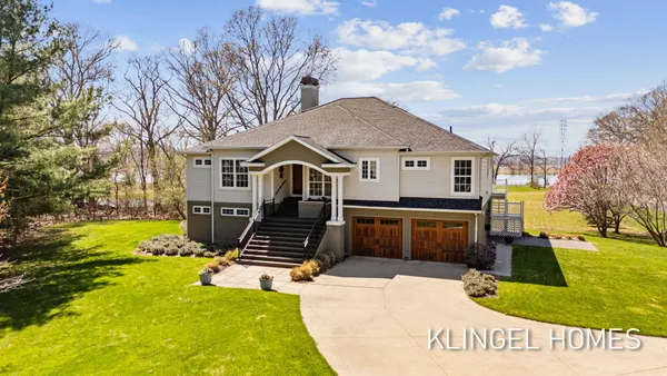 $1,500,000 | 15400 148th Avenue, Spring Lake, MI 49456