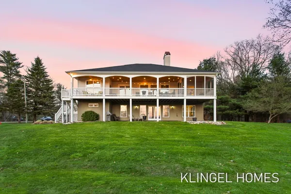 $1,500,000 | 15400 148th Avenue, Spring Lake, MI 49456