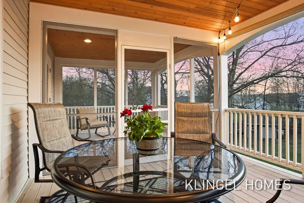 $1,500,000 | 15400 148th Avenue, Spring Lake, MI 49456