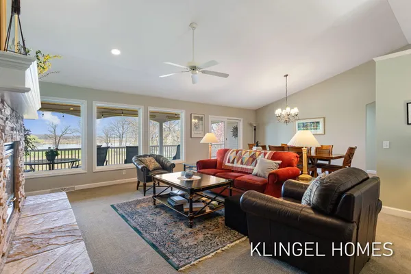 $1,500,000 | 15400 148th Avenue, Spring Lake, MI 49456