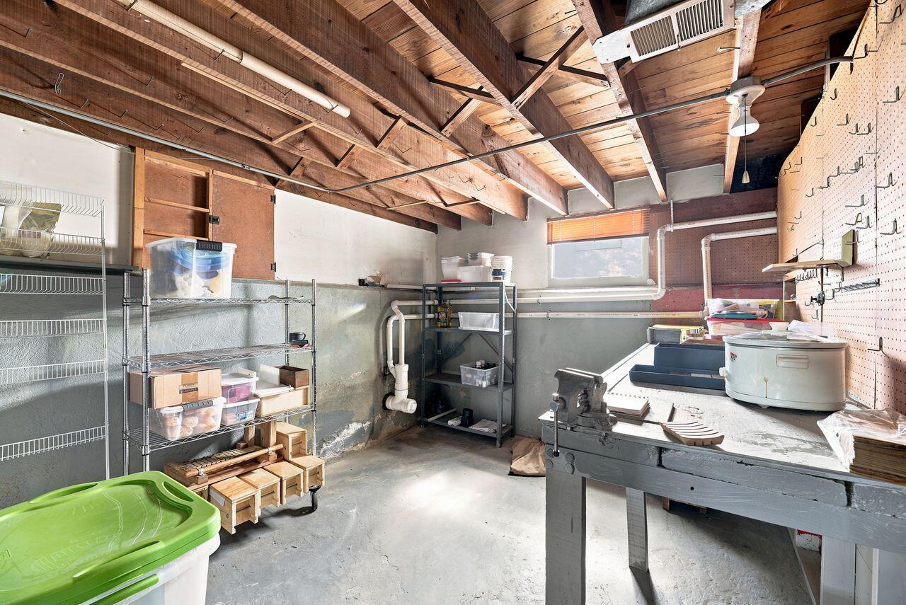 3541 Ridge Road Highland, IN 46322 - Photo 17 of 21 1280x855