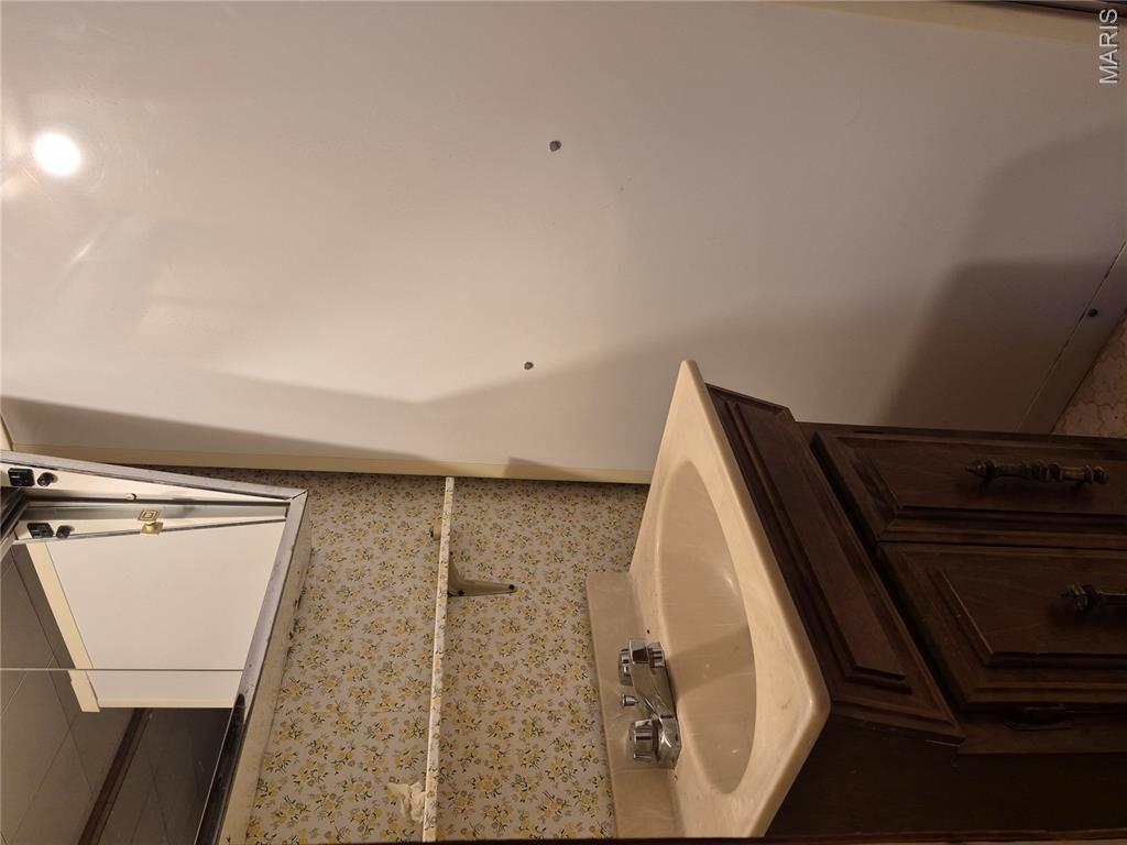 1530 Johnson Road Granite City, IL 62040 - Photo 23 of 49 Gallery Image 23
