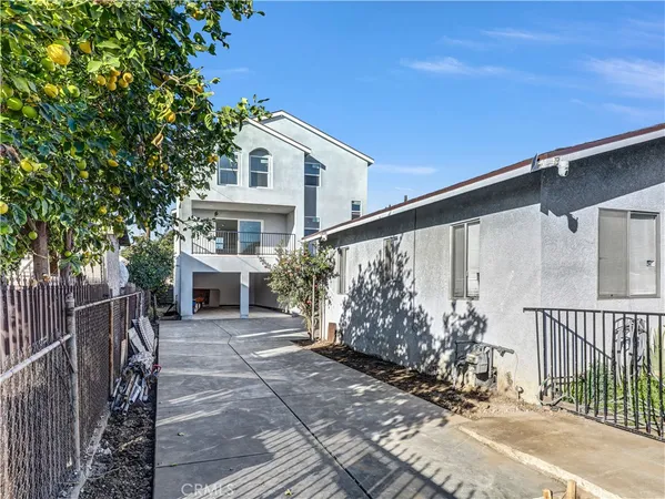 $1,490,000 | 1231 South Rowan Avenue, Los Angeles, CA 90023