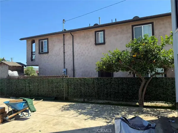 $1,490,000 | 1231 South Rowan Avenue, Los Angeles, CA 90023
