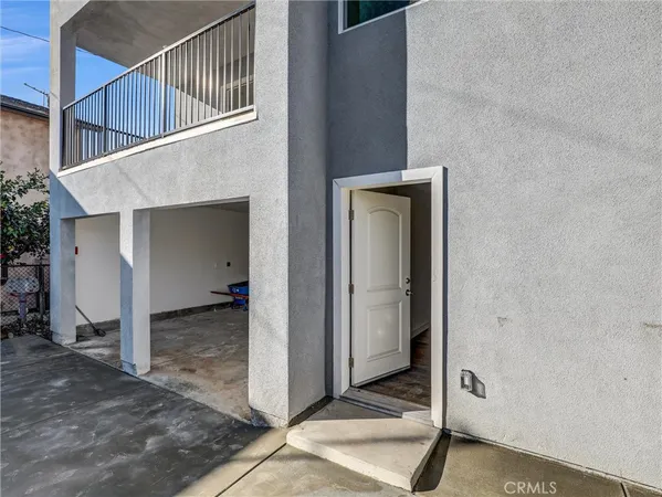 $1,490,000 | 1231 South Rowan Avenue, Los Angeles, CA 90023