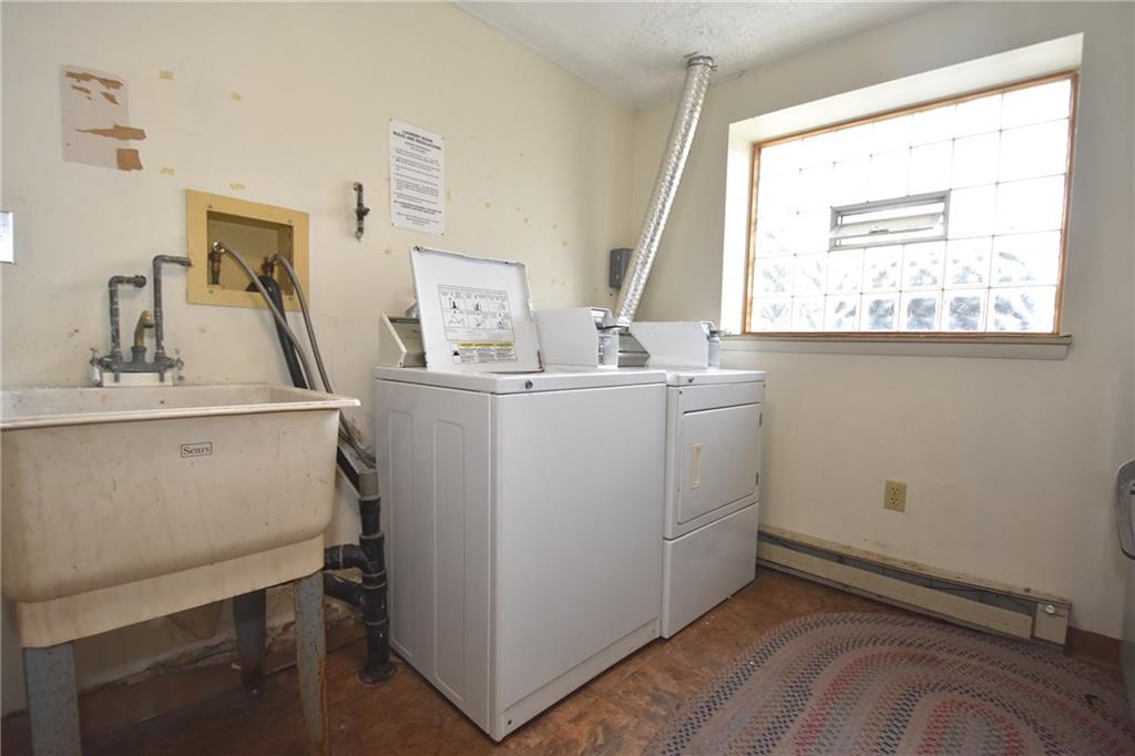 2467 Brook Ledge Road, Unit 21B Bridgeville, PA 15017 - Photo 14 of 17 Gallery Image 14
