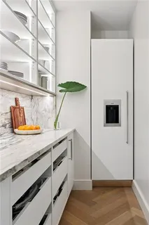 $3,900,000 | 416 Common Street, Unit PHB, New Orleans, LA 70130