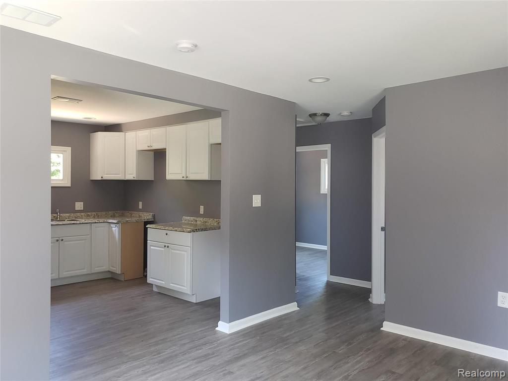 26034 Colgate Street Inkster, MI 48141 - Photo 2 of 12