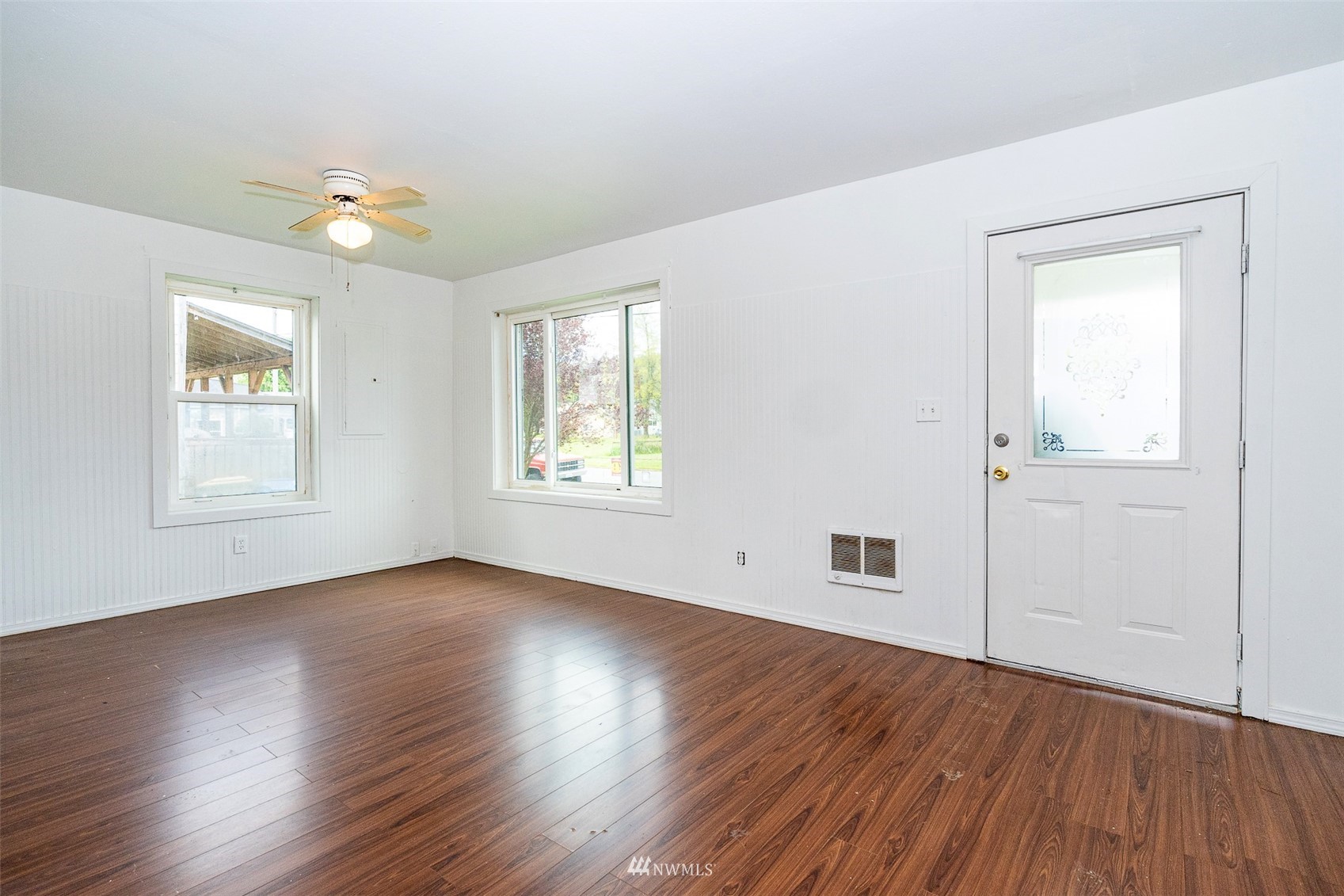 87 Southwest Cascade Avenue Chehalis, WA 98532 - Photo 15 of 30 Gallery Image 15