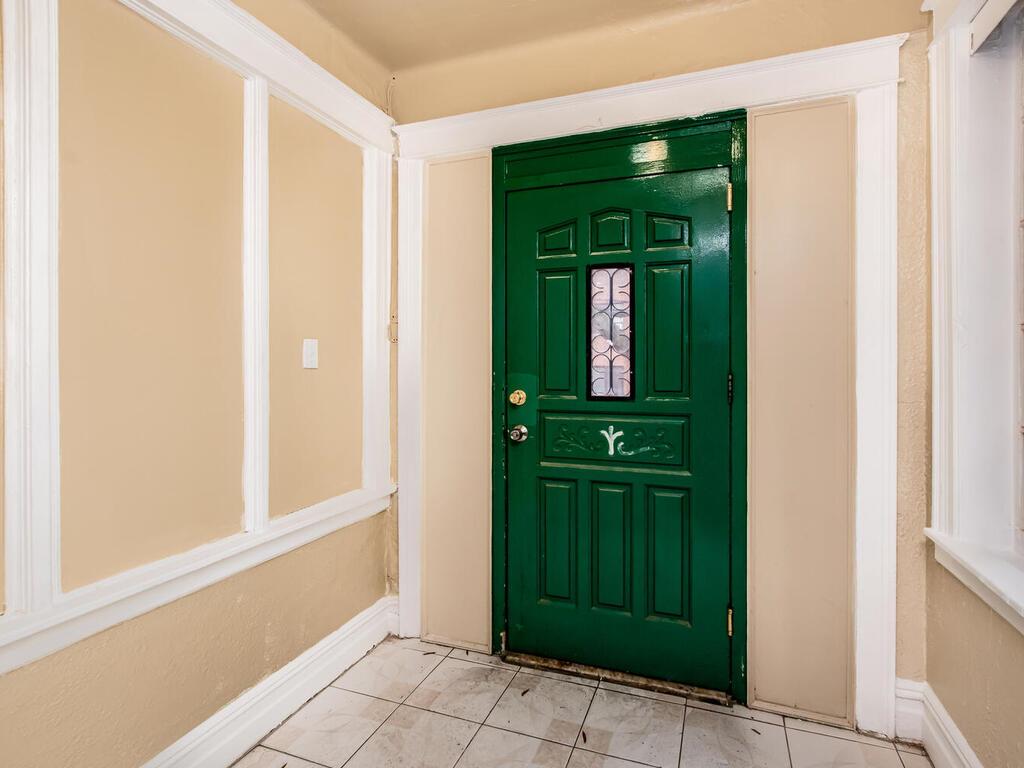 3357 Perry Avenue Bronx, NY 10467 - Photo 11 of 31 View of exterior entry