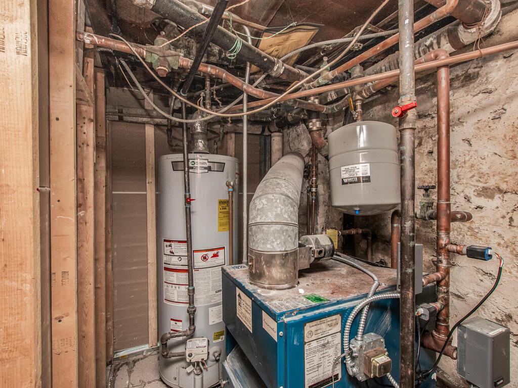 3357 Perry Avenue Bronx, NY 10467 - Photo 27 of 31 Utilities featuring gas water heater