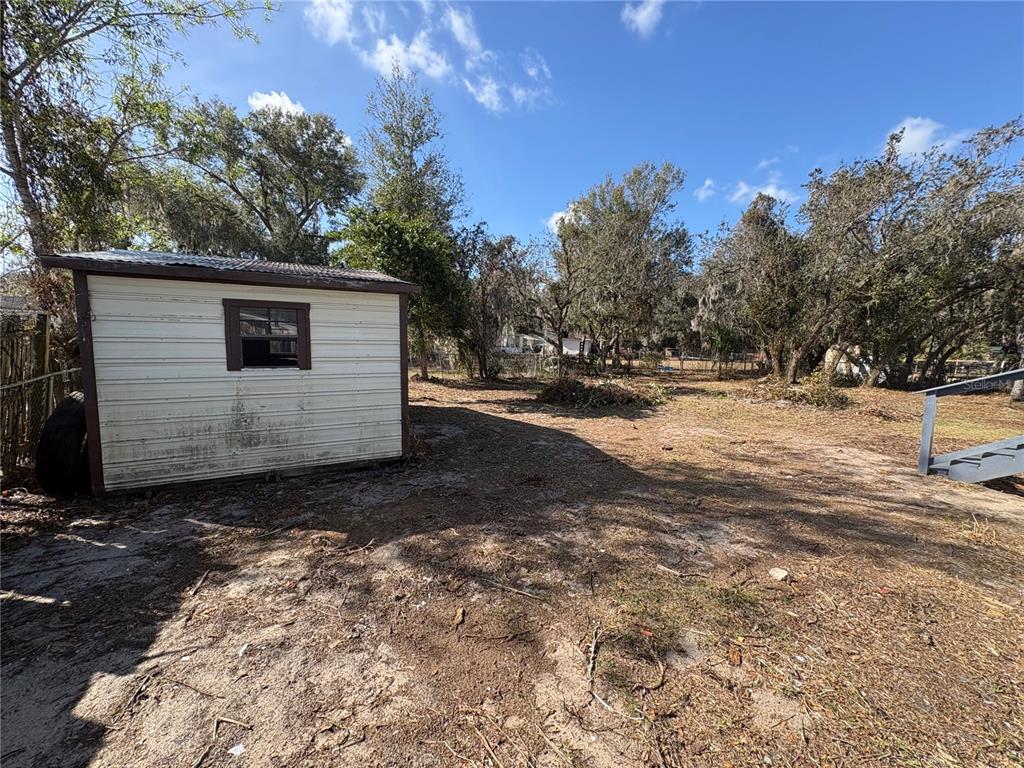 4680 Turner Road Mulberry, FL 33860 - Photo 21 of 26 a view of backyard of house