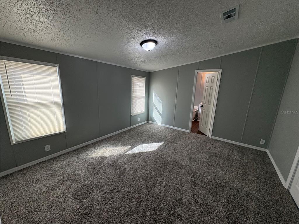 4680 Turner Road Mulberry, FL 33860 - Photo 4 of 26 a view of empty room with window