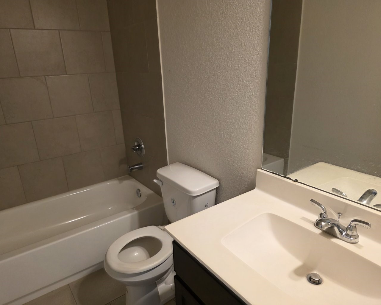 6807 Bardsdale Court Rosharon, TX 77583 - Photo 13 of 20 a bathroom with a sink and a toilet