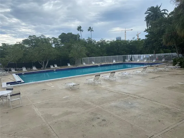 $399,000 | 7441 Wayne Avenue, Unit 6B, Miami Beach, FL 33141