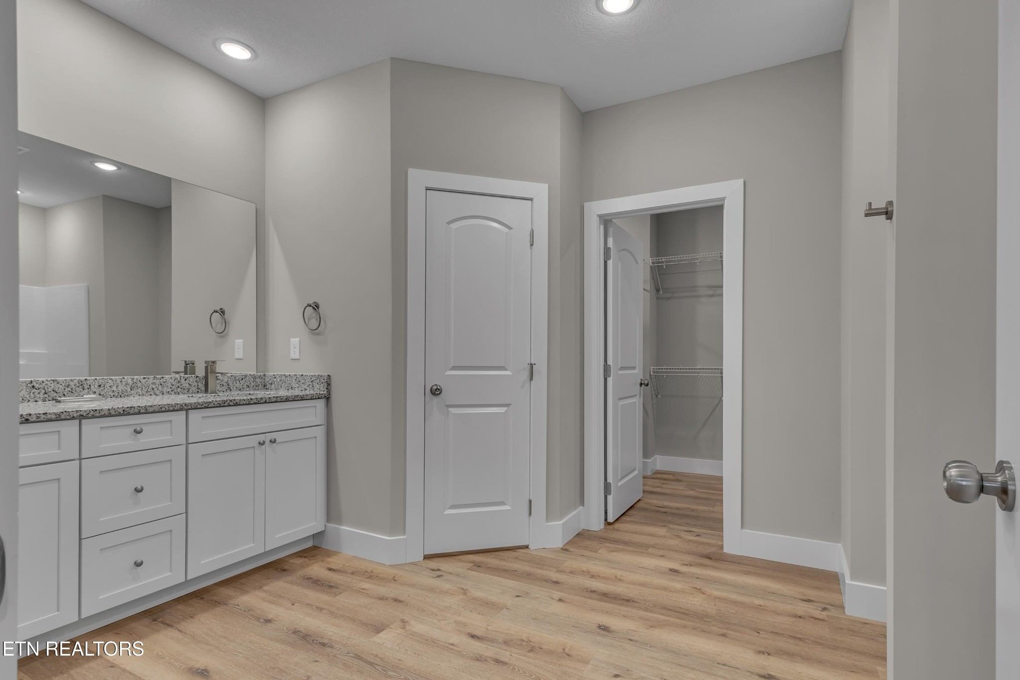 1352 Rippling Waters Circle Sevierville, TN 37876 - Photo 20 of 28 Gallery Image 20