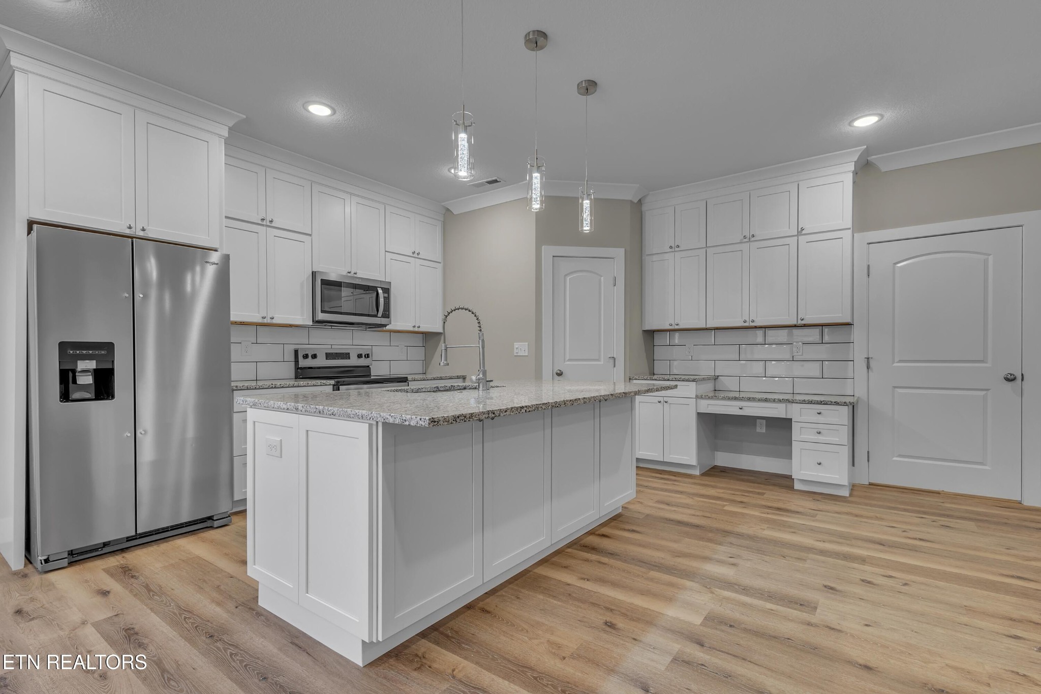1352 Rippling Waters Circle Sevierville, TN 37876 - Photo 10 of 28 Gallery Image 10
