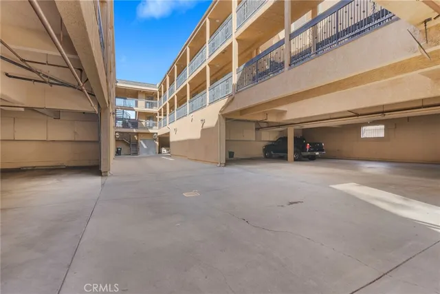 $689,000 | 1135 Allen Avenue, Unit 20, Glendale, CA 91201