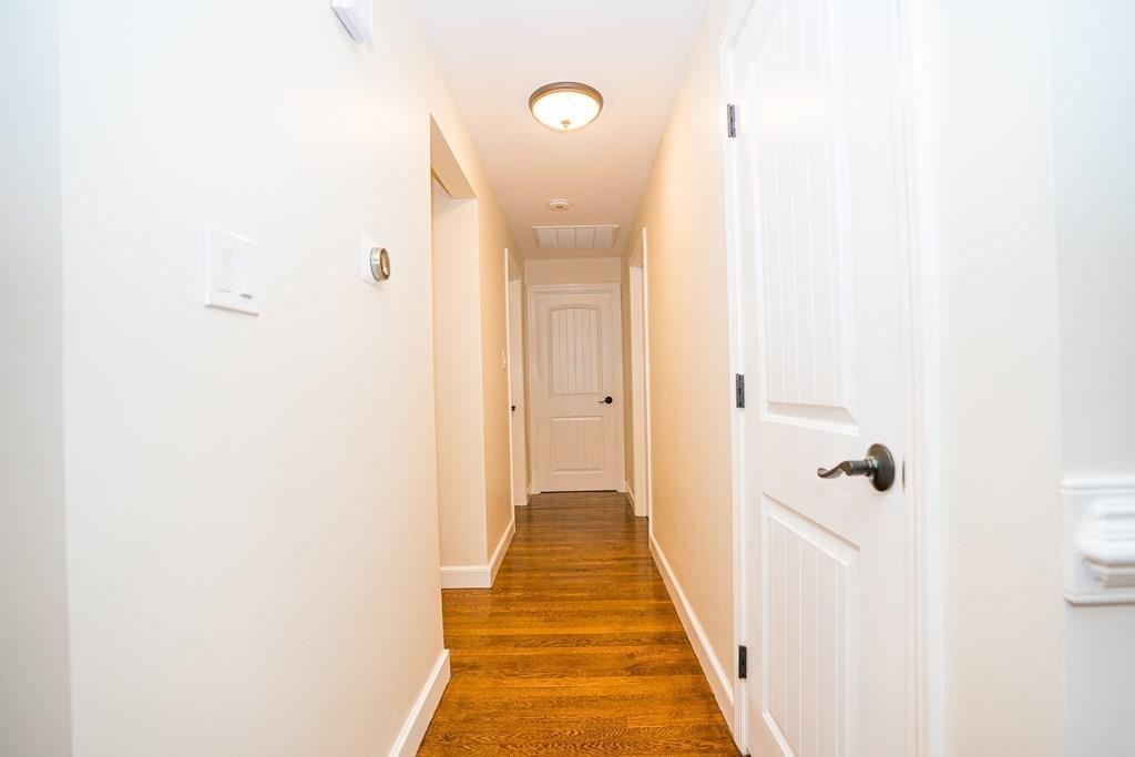 369 Pemberton Street Walpole, MA 02081 - Photo 17 of 31 Gallery Image 17
