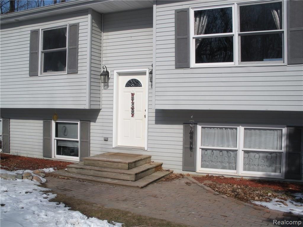 4340 Bishop Road Dryden, MI 48428 - Photo 1 of 35