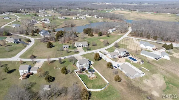 $600,000 | 304 Michael David Lane, Foristell, MO 63348
