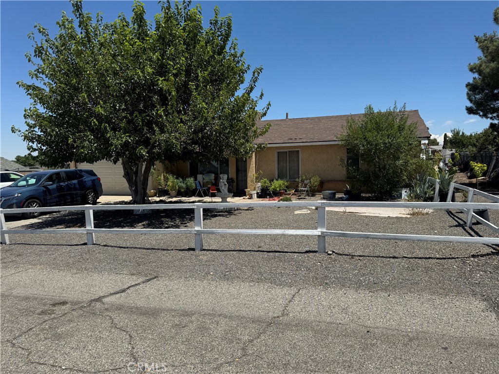 40044 Ridgemist Street Palmdale, CA 93591 - Photo 2 of 11