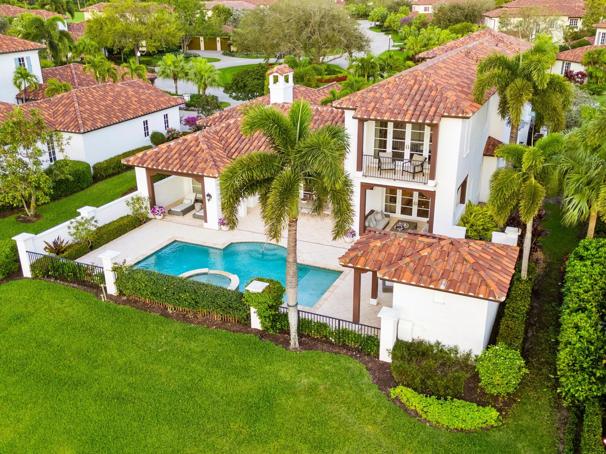 426 Red Hawk Drive Jupiter, FL 33477 - Photo 47 of 70 DJI_20250219175143_0153_D