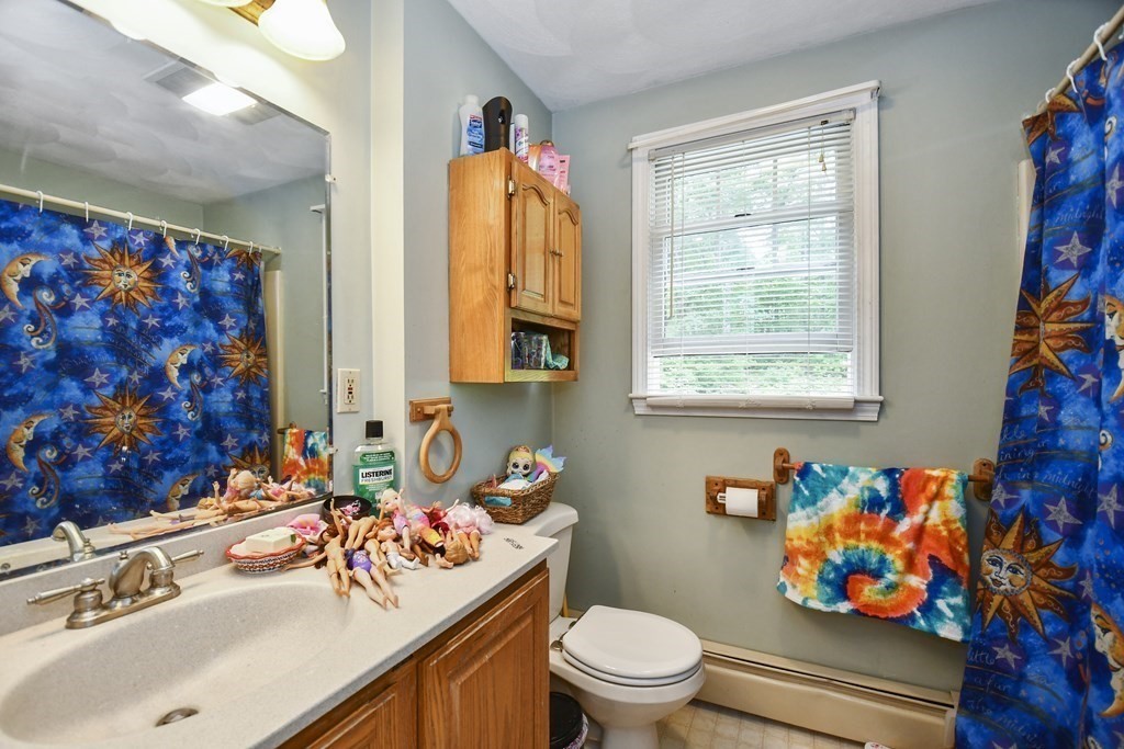 101 Warren Road Townsend, MA 01469 - Photo 13 of 30