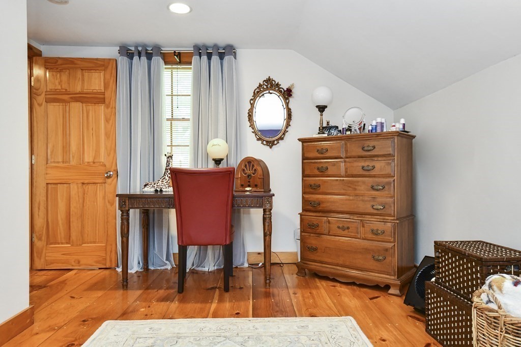 101 Warren Road Townsend, MA 01469 - Photo 24 of 30