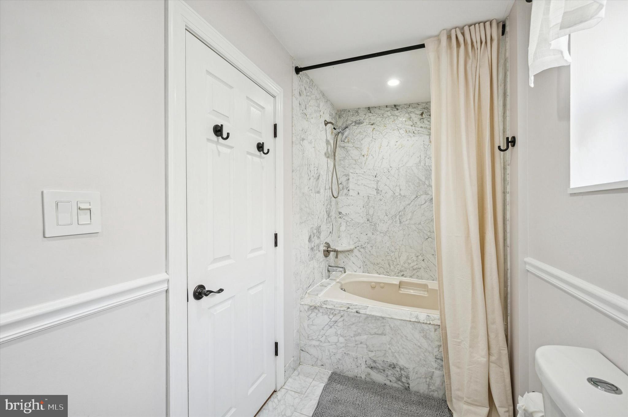 909 Tasker Street Philadelphia, PA 19148 - Photo 23 of 25 Gallery Image 23