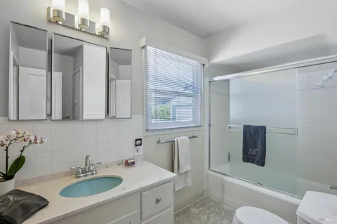 $695,000 | 1200 Dutton Avenue, Santa Rosa, CA 95407