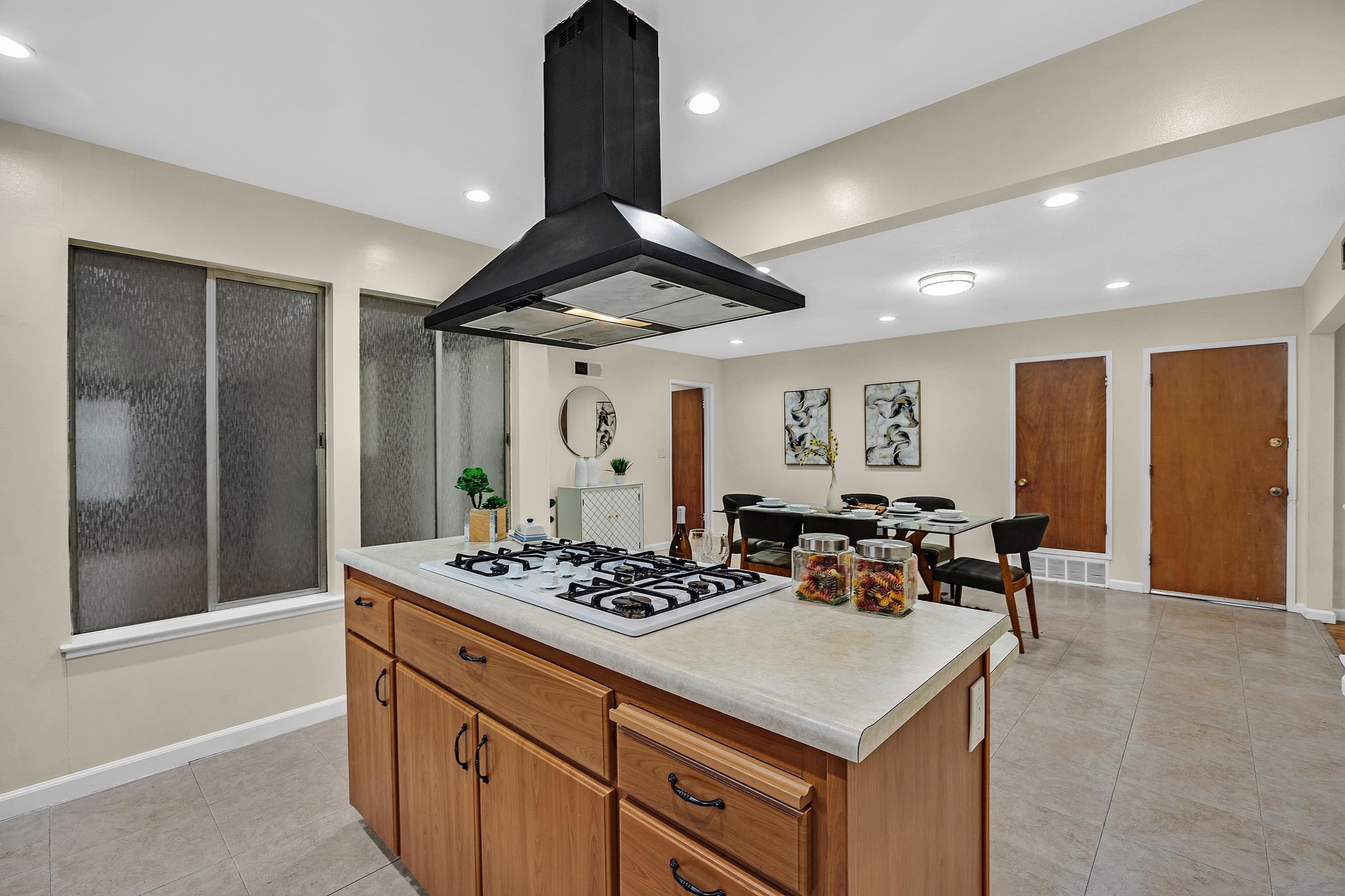 550 Blue Ridge Drive Martinez, CA 94553 - Photo 10 of 34