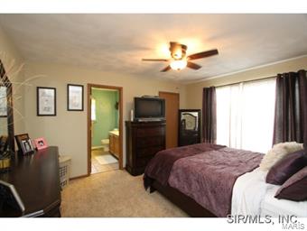 3241 Hunters Way Shiloh, IL 62221 - Photo 6 of 18 Gallery Image 6