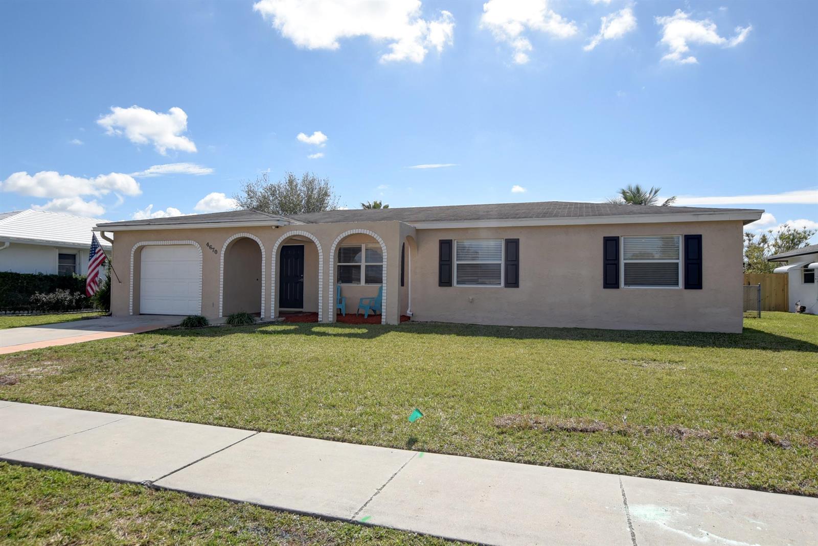 4670 Betelnut Street Boca Raton, FL 33428 - Photo 2 of 36 16_ebf_9643and4more