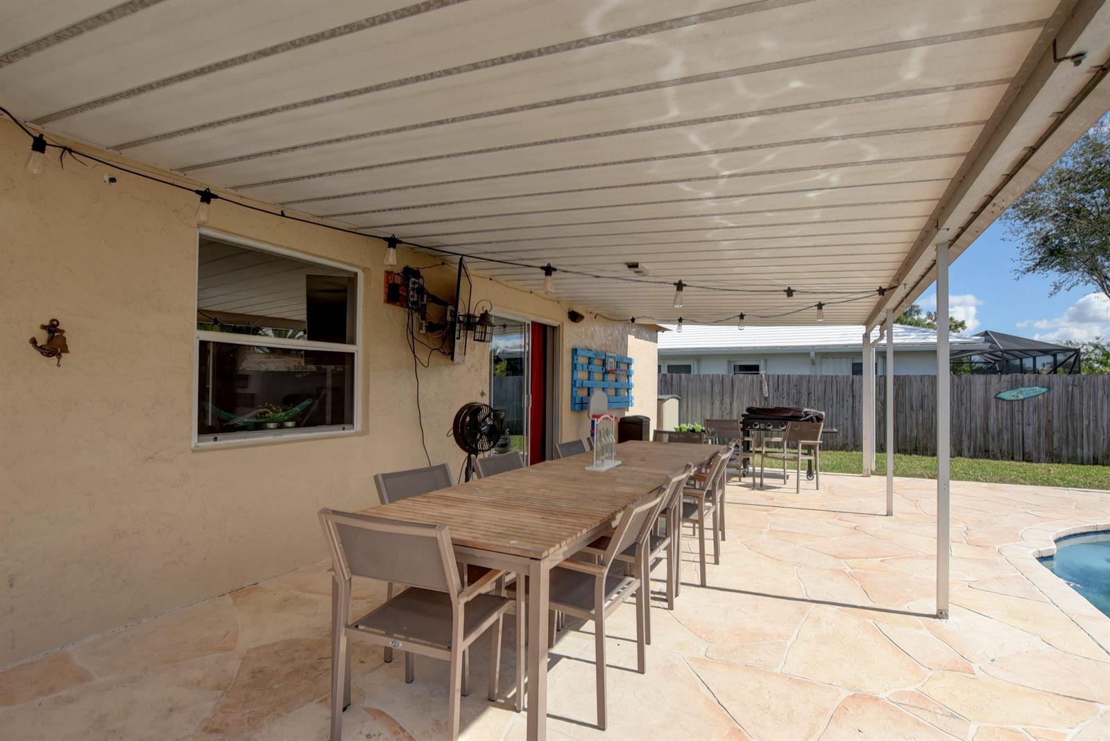 4670 Betelnut Street Boca Raton, FL 33428 - Photo 21 of 36 40_ebf_9773and4more
