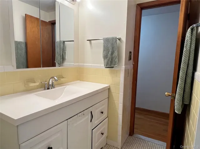 $3,300 | 3160 Rte 44 55, Gardiner, NY 12525