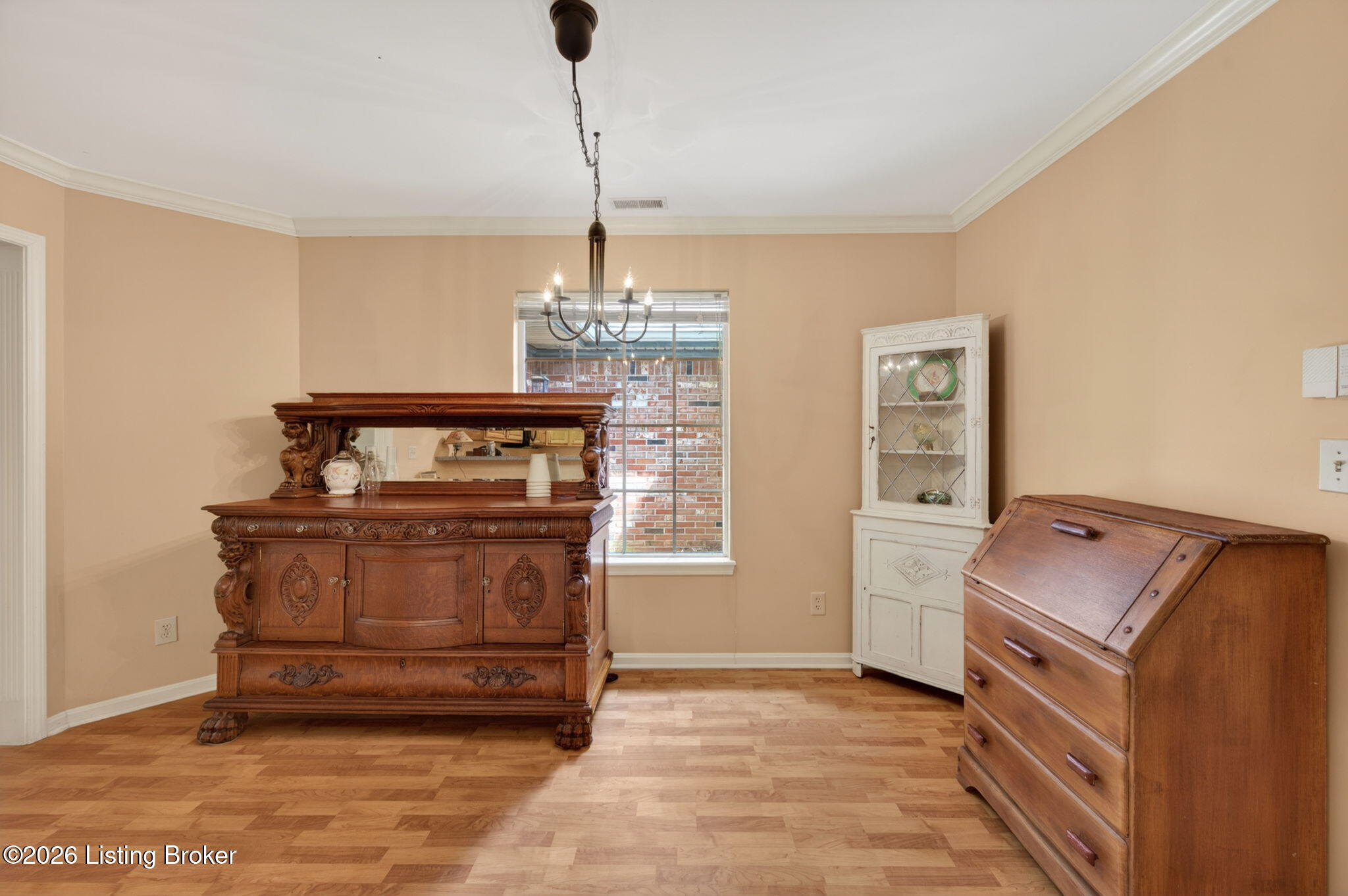 7017 Ridge Run Circle Prospect, KY 40059 - Photo 18 of 51 Plenty of Space for a table!