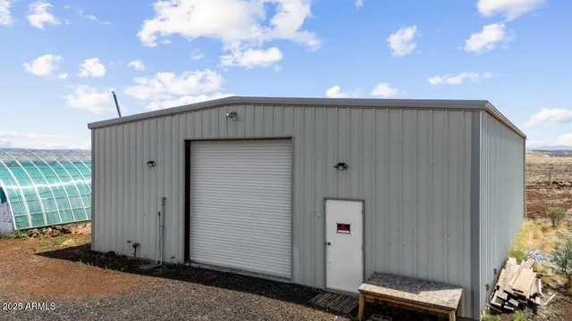 $289,500 | 22 Ranch Road, Concho, AZ 85924