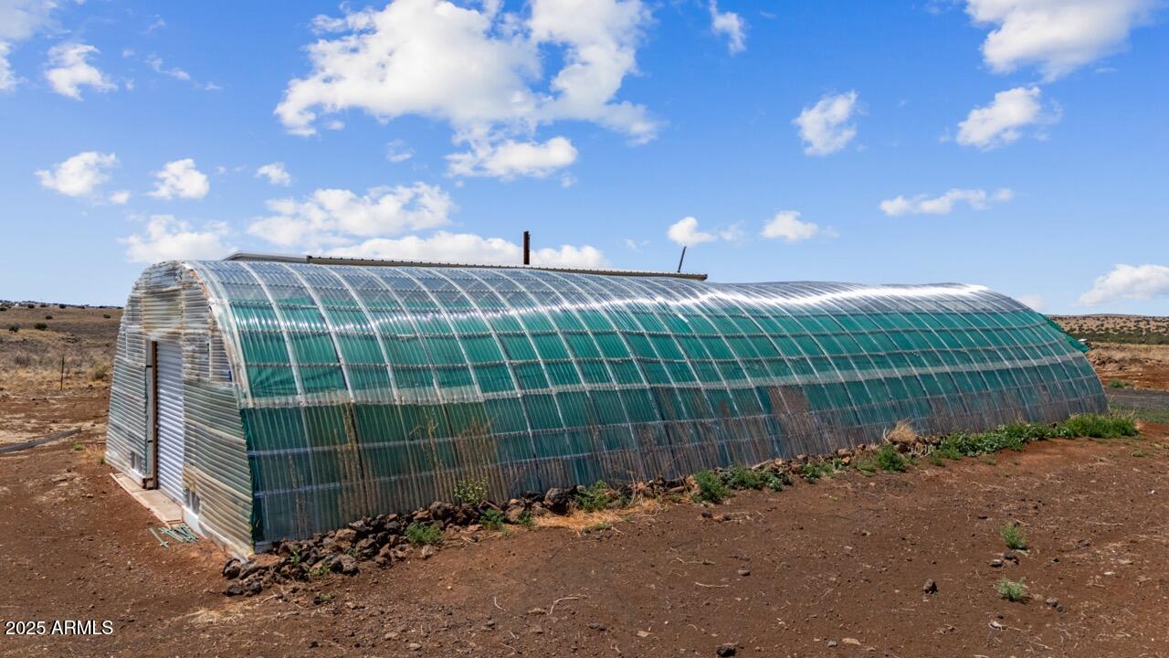 22 Ranch Road Concho, AZ 85924 - Photo 32 of 36 Greenhouse